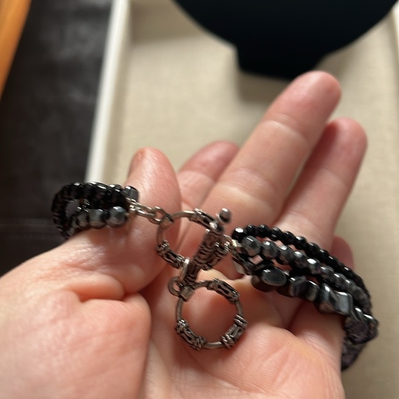 Silpada triple strand Hematite and black Onyx Necklace - Picture 7 of 8